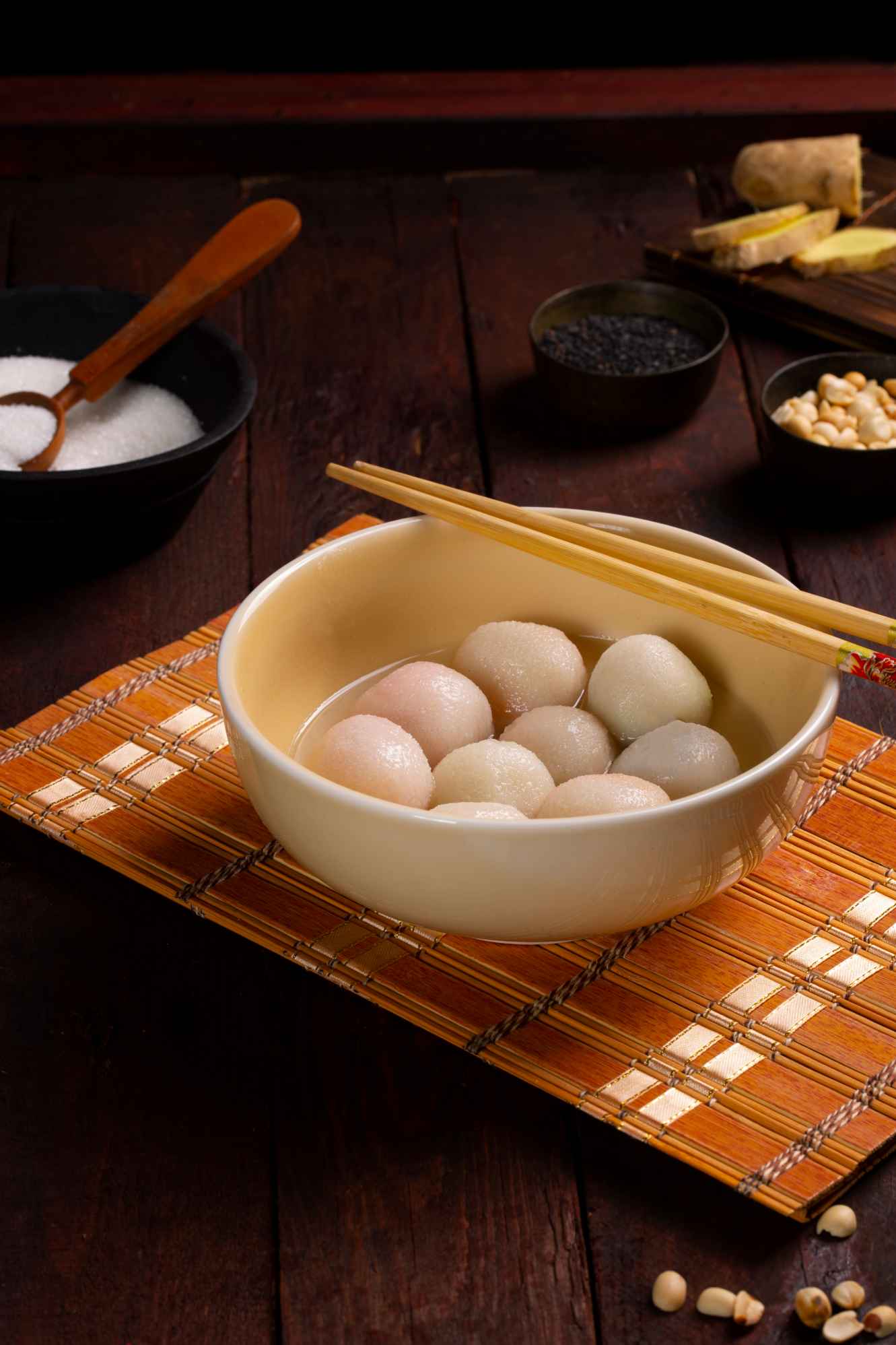 close-up-appetizing-tangyuan-bowl(1).jpg